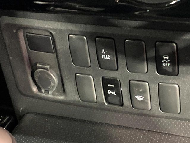 TOYOTA FJ CRUISER 4WD 2017