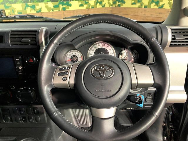 TOYOTA FJ CRUISER 4WD 2017