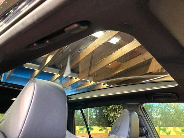 TOYOTA COROLLA CROSS HYBRID 2025