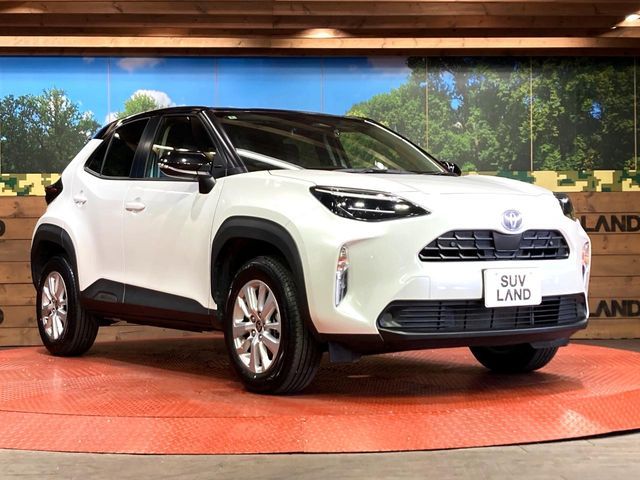 TOYOTA YARIS CROSS 2025