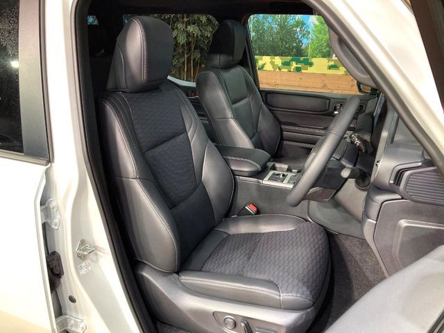 TOYOTA LANDCRUISER 250 2024