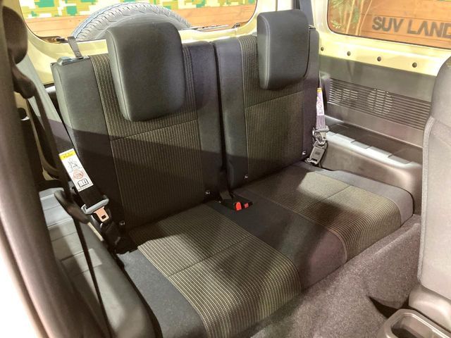 SUZUKI JIMNY SIERRA 2023