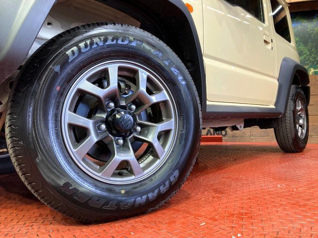 SUZUKI JIMNY SIERRA 2023