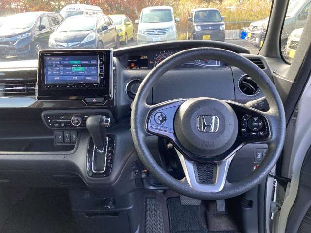 HONDA N BOX CUSTOM 2018