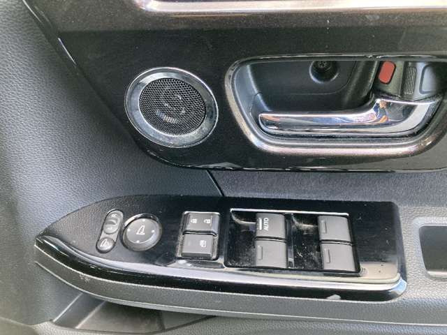 HONDA N BOX CUSTOM 2018