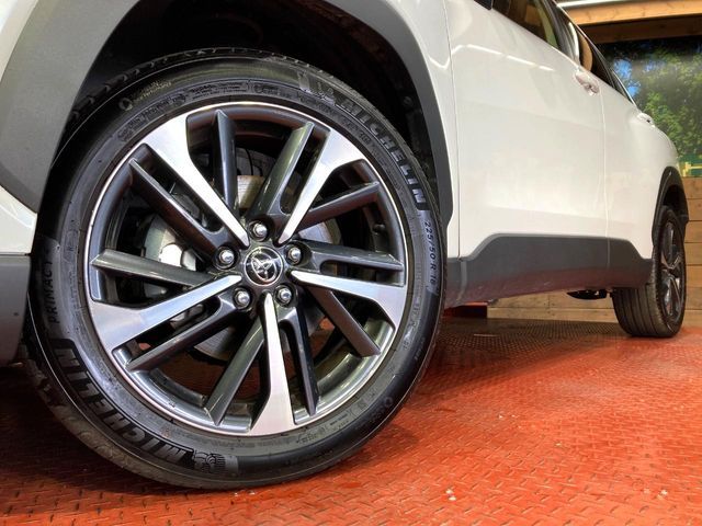 TOYOTA COROLLA CROSS HYBRID 2025