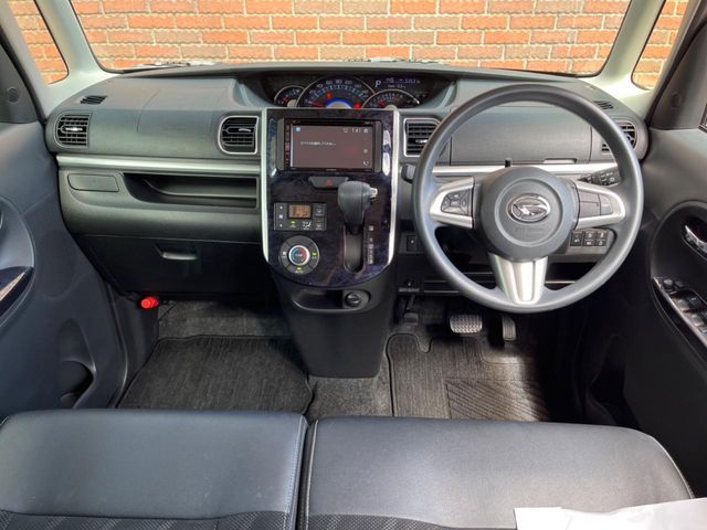 DAIHATSU TANTO CUSTOM 2017