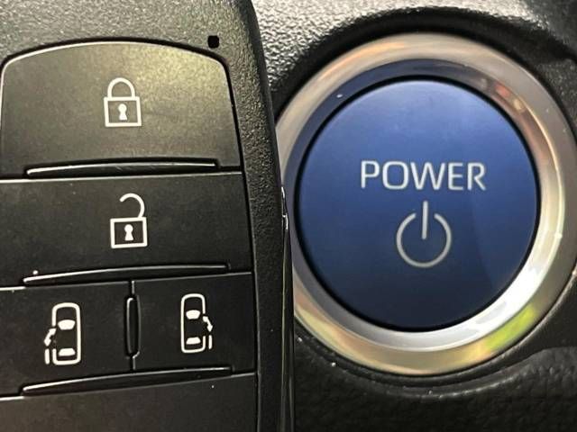 TOYOTA SIENTA HYBRID 2023