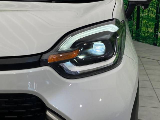 TOYOTA SIENTA HYBRID 2023
