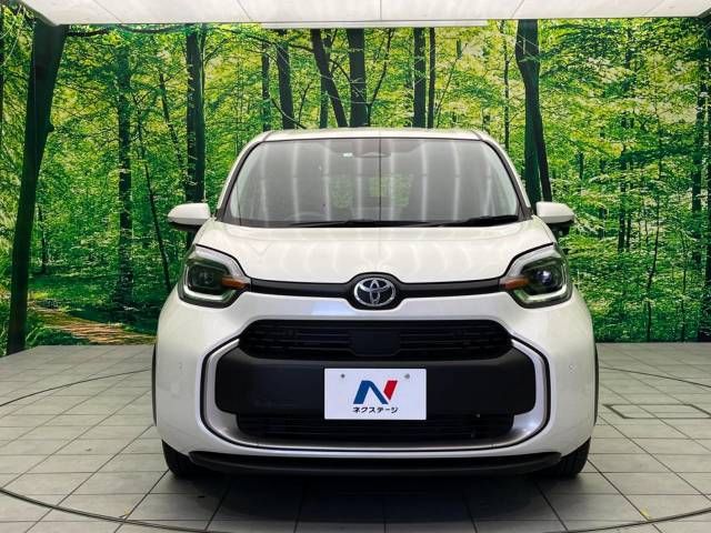TOYOTA SIENTA HYBRID 2023