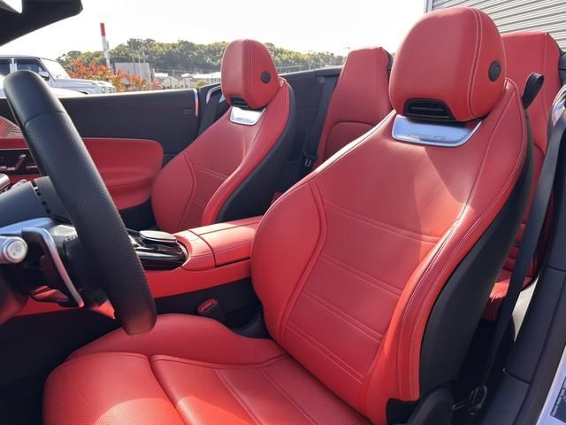 MERCEDES BENZ MERCEDES AMG SL class 2025