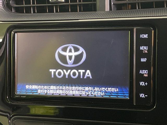TOYOTA AQUA 2019