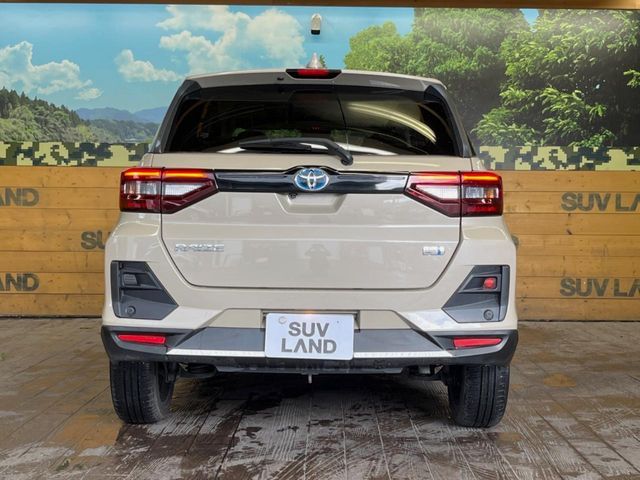 TOYOTA RAIZE HYBRID 2022