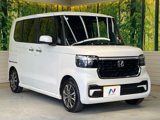 HONDA N BOX CUSTOM 2024