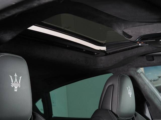 MASERATI MASERATI QUATTROPORTE 2022