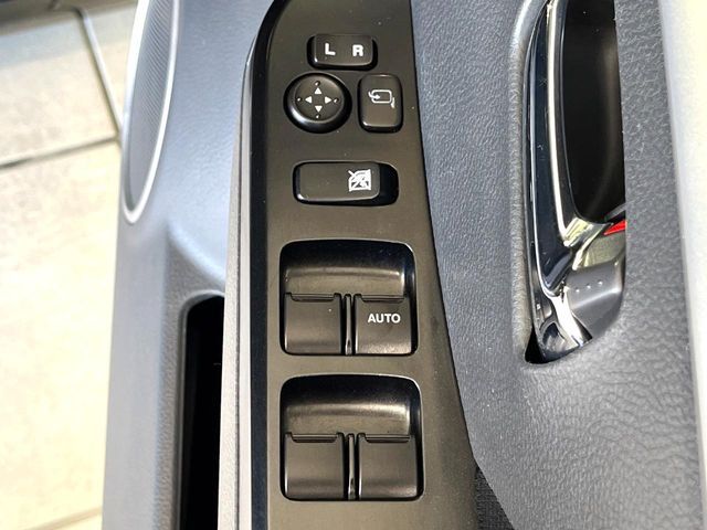 SUZUKI WAGON R STINGRAY 2011