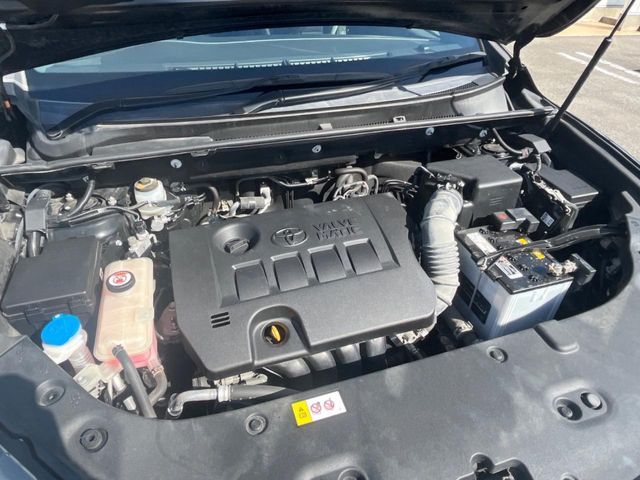 TOYOTA HARRIER 2WD 2017