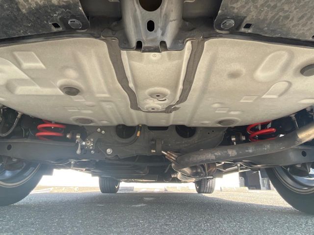 TOYOTA HARRIER 2WD 2017