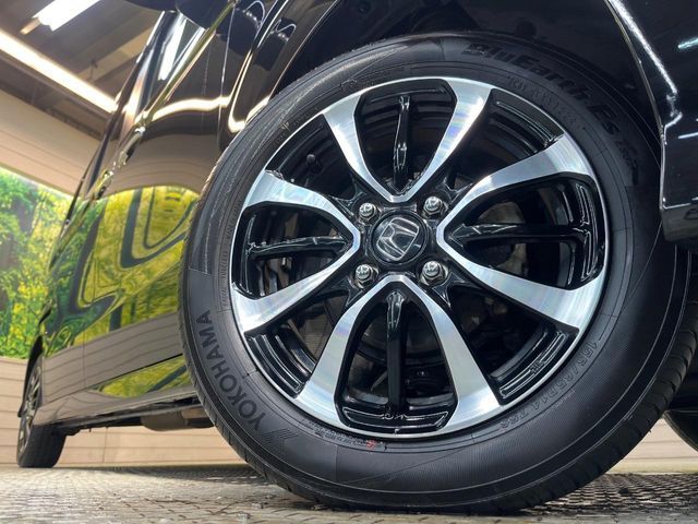 HONDA N BOX CUSTOM 2019