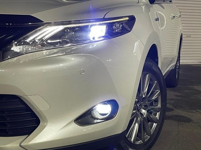 TOYOTA HARRIER HYBRID 2015