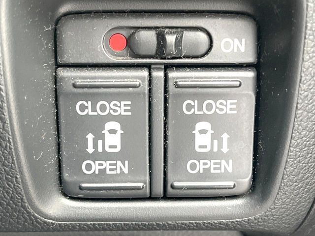 HONDA N BOX CUSTOM 2017