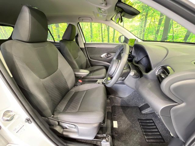 TOYOTA YARIS CROSS 2025