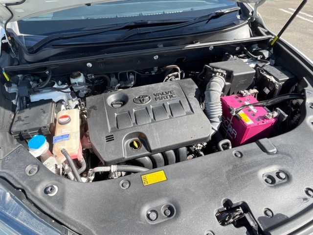 TOYOTA HARRIER 2WD 2015