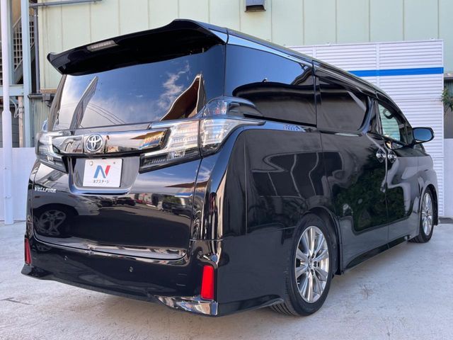 TOYOTA VELLFIRE 2016