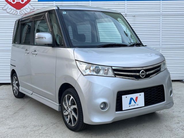 NISSAN ROOX 2012