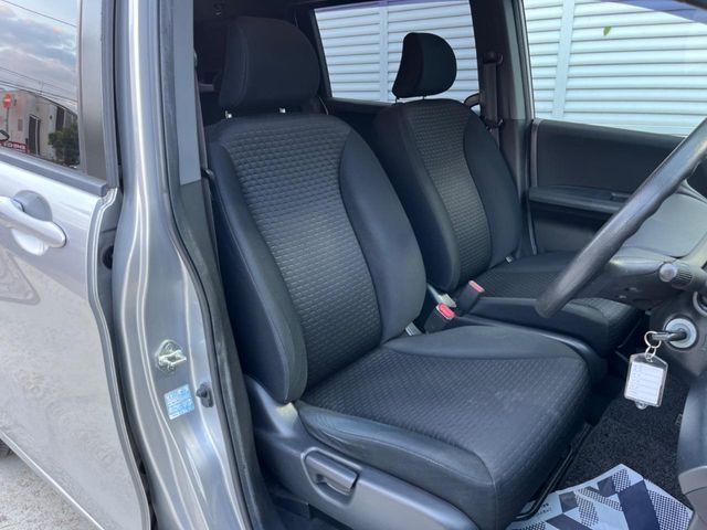 HONDA FREED Spike 2010