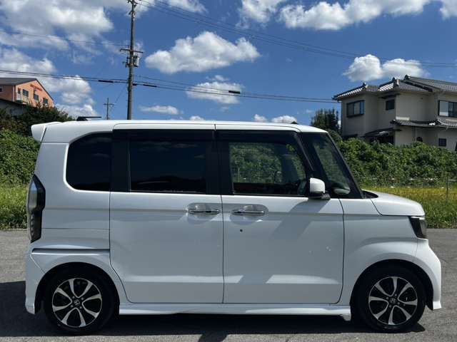 HONDA N BOX CUSTOM 2019