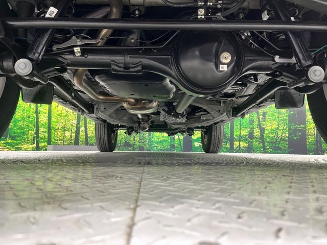 SUZUKI JIMNY NOMADE 2025