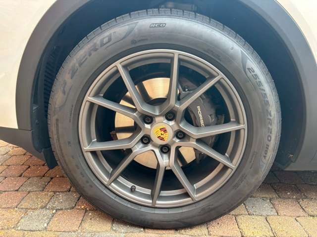 PORSCHE PORSCHE Cayenne 2024