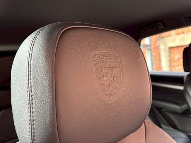 PORSCHE PORSCHE Cayenne 2024