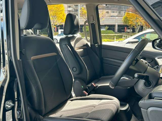 NISSAN SERENA  WG 2023