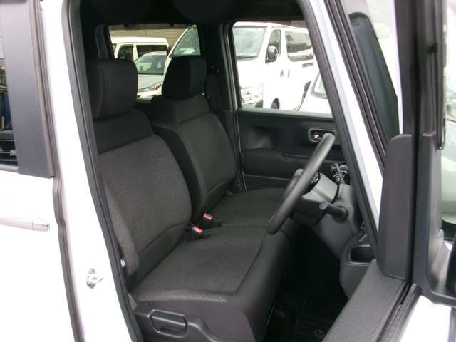 HONDA N BOX CUSTOM 2023