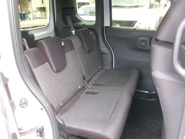 HONDA N BOX CUSTOM 2023