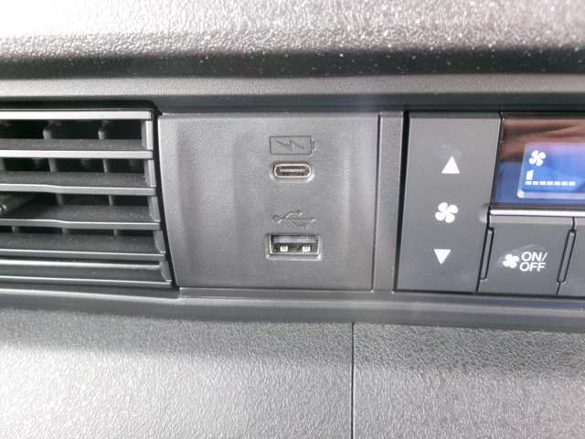 HONDA N BOX CUSTOM 2023