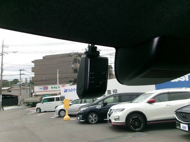 HONDA N BOX CUSTOM 2023