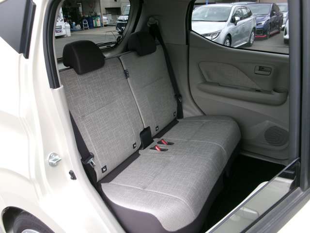 MITSUBISHI eK WAGON 2024