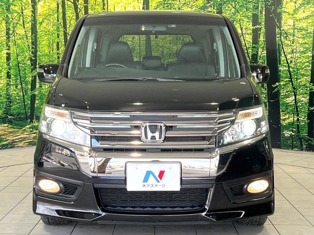 HONDA STEPWAGON SPADA 2015