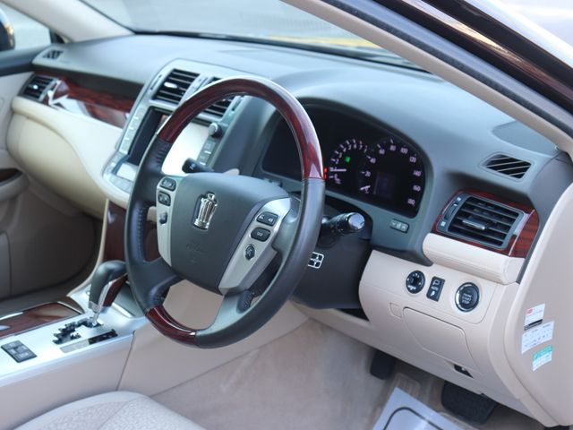 TOYOTA CROWN sedan 2011