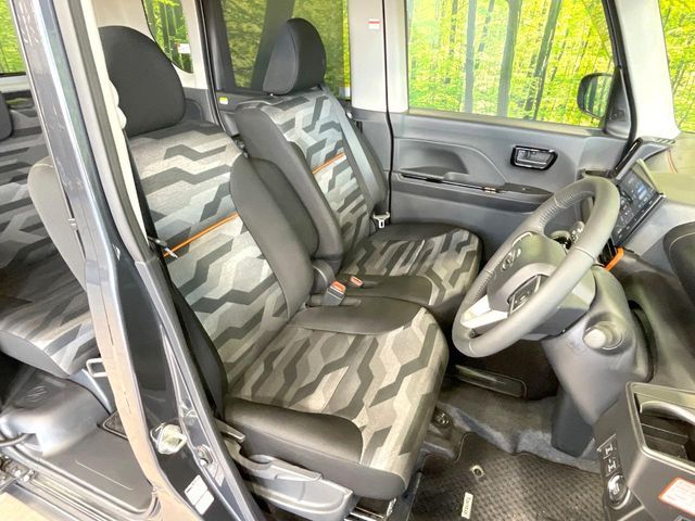 DAIHATSU TANTO FAN CROSS 2023