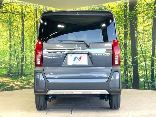 DAIHATSU TANTO FAN CROSS 2023