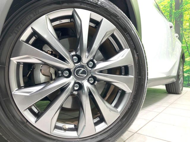 TOYOTA LEXUS UX200 2018