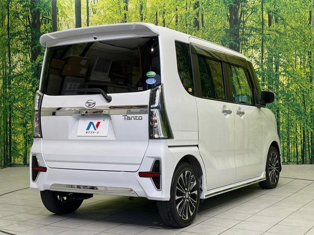 DAIHATSU TANTO CUSTOM 2020