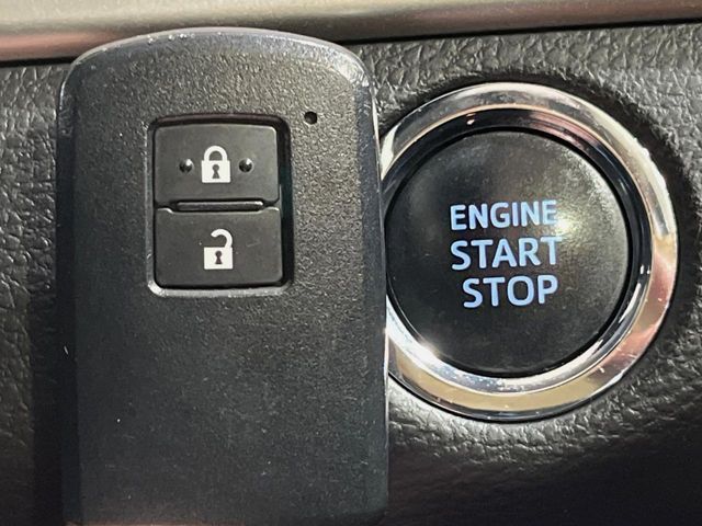 TOYOTA HARRIER 2WD 2014