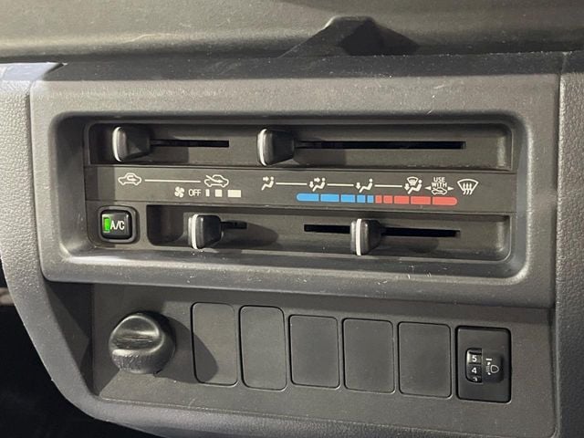 DAIHATSU HIJET truck 2015