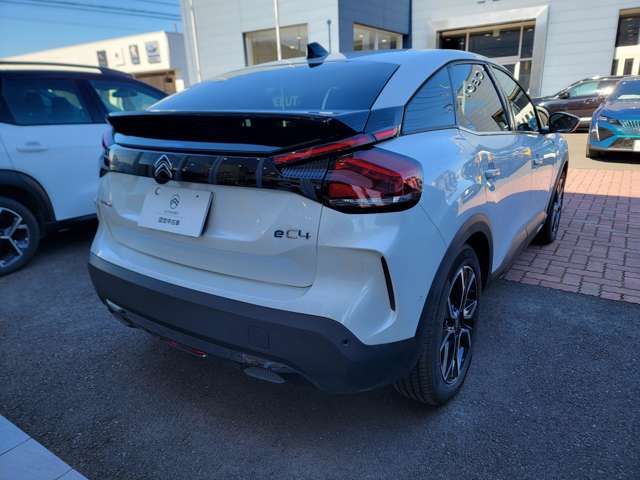 CITROEN CITROEN E-C4 2024