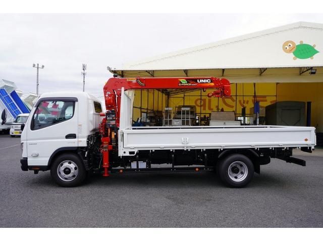 MITSUBISHI CANTER 2025